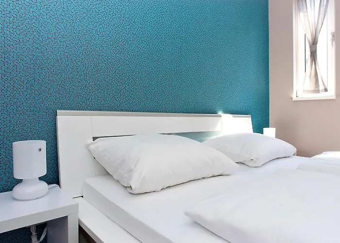 Apartmenthouse Berlin - Am Görlitzer Park
